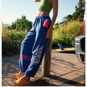 Free People Movement All Star Logo sweatpants sz large